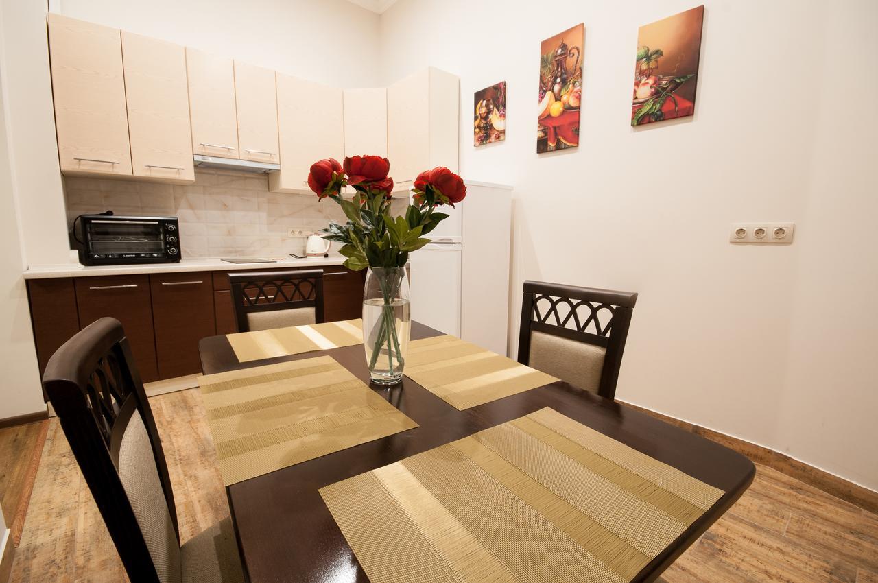 Wonderful Flat On City Center Uzhhorod Luaran gambar